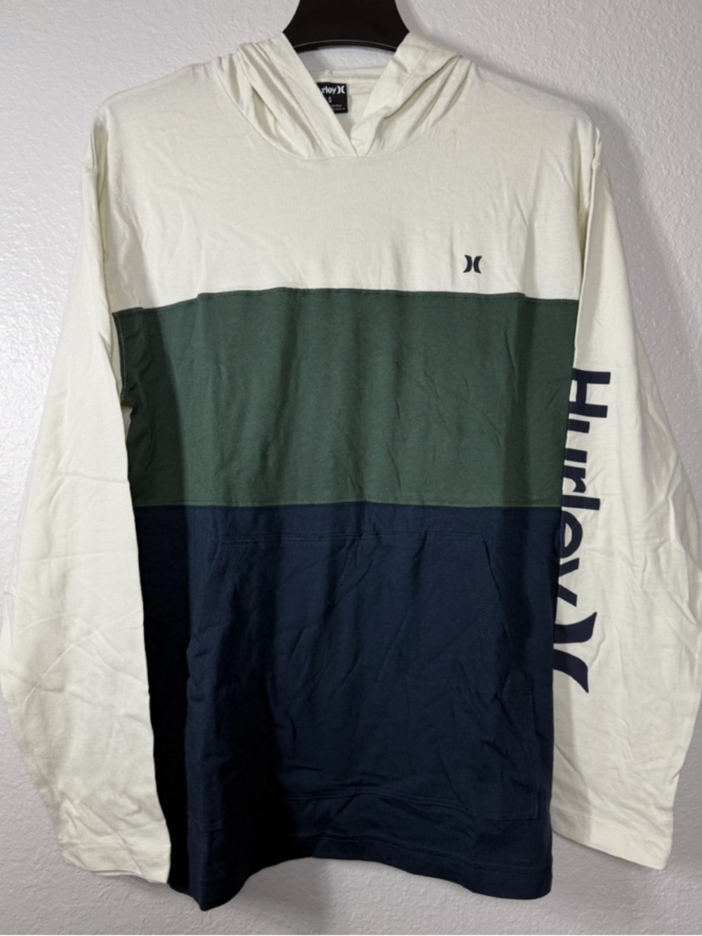 Hurley Men’s Cream, Forest Green & Navy Colorblock Hooded Long Sleeve
